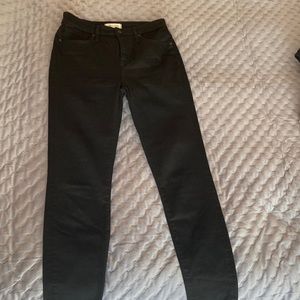 Madewell Curvy High-Rise Skinny Jeans in Black